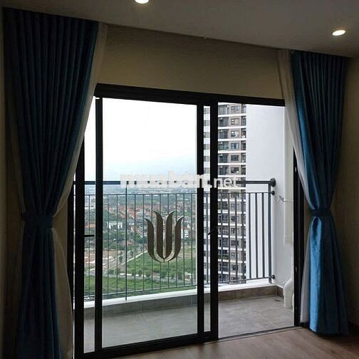🌟 CHO THUÊ CĂN HỘ 1N+ TOÀ I1 – VIEW BỂ BƠI, ĐỒ CƠ BẢN, VÀO Ở NGAY!
