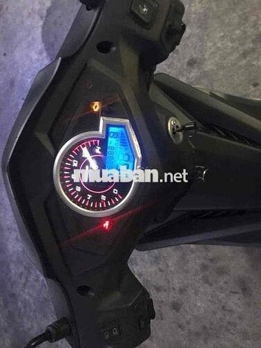 Sym StarX Fi, chinh chủ công chứng liền