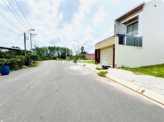 Tôi đang cần tiền, bán gấp lô Củ Chi Tân An Hội, DT 5x17,5m2, giá 790 