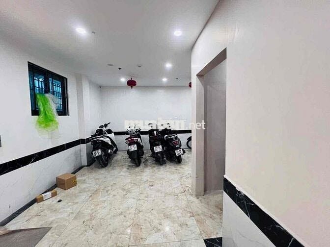 Tòa CHDV lô góc Minh Khai – 7 tầng – 11 phòng – dòng tiền 65tr/tháng Tòa CHDV lô góc Minh Khai – 7 tầng – 11 phòng – dòng tiền 65tr/tháng