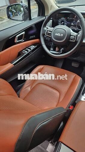 Bán xe Kia Carnival 2024 Signature 2.2D - 7900 km