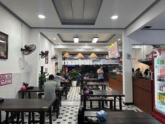 CHO THUÊ MẶT BẰNG KINH DOANH VỊ TRÍ ĐẸP Đ.LÊ ĐỨC THỌ (7m X 30m) SUỐT
