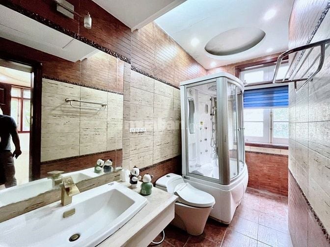 Chính chủ cho thuê Biệt Thự 4 Tầng tại: Trung Hoà,Cầu Giấy,Hà Nội