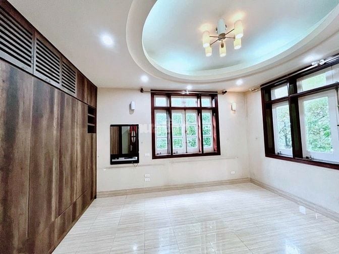Chính chủ cho thuê Biệt Thự 4 Tầng tại: Trung Hoà,Cầu Giấy,Hà Nội