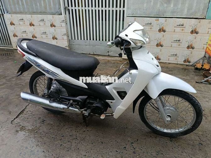 Wave 50cc  ko cần bằng lái