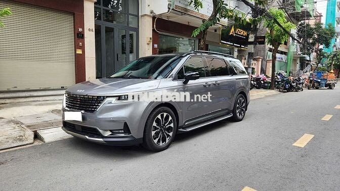 Bán xe Kia Carnival 2024 Signature 2.2D - 7900 km