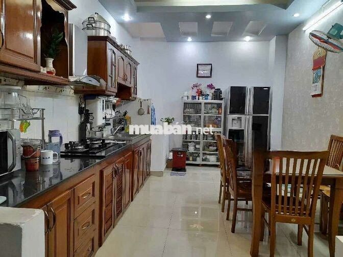 NHÀ 4 TẦNG ĐẸP LẠC LONG QUÂN P3 Q11 ( 4,1mx17m) View ĐẦM SEN