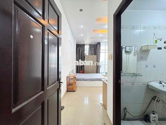 ✅CHÍNH CHỦ CHO THUÊ CĂN HỘ FULL NỘI THẤT_BAN CÔNG_SÁT BÊN QUẬN 3…