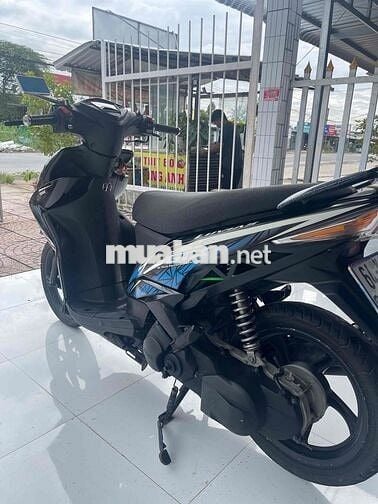 Luvias xăng cơ xe đẹp máy zin êm mạnh bốc