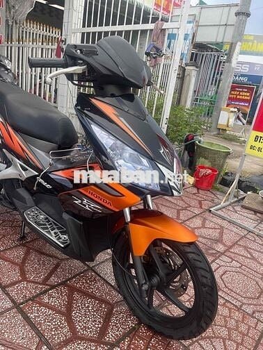 Ab xăng cơ úp thái xe đẹp máy zin biển 64 9 chủ