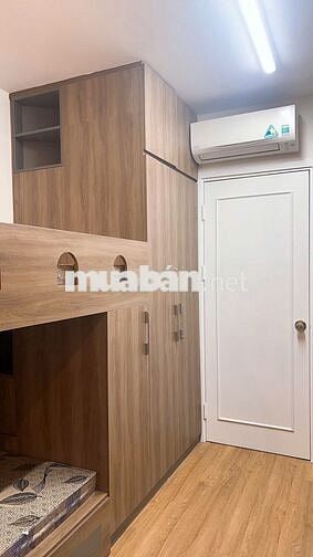 CT8 E2 tầng 23 104m2 3full 11tỷ (chưa bao gồm thuế phí )