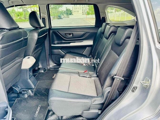 Toyota Veloz Cross 2023 - 60000 km