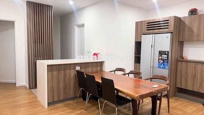 CT8 E2 tầng 23 104m2 3full 11tỷ (chưa bao gồm thuế phí )