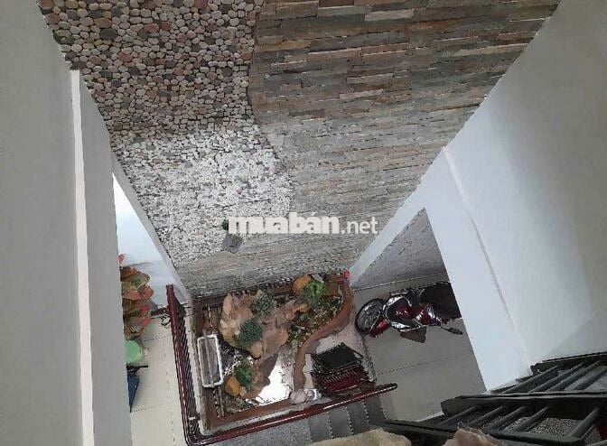 NHÀ 4 TẦNG ĐẸP LẠC LONG QUÂN P3 Q11 ( 4,1mx17m) View ĐẦM SEN