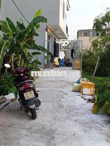 💥 ĐẤT ĐẸP NHỎ XINH GẦN QUỐC LỘ 1A Giao Thông Thuận Tiện 
** Đc: đào x