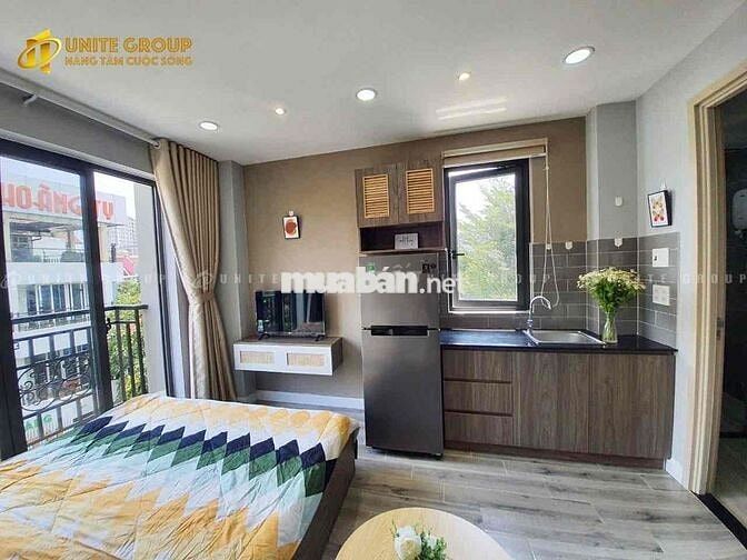 Căn Hộ Ban Công Mới Xây Phú Nhuận Gần Phan Xích Long Trường Sa Quận 1