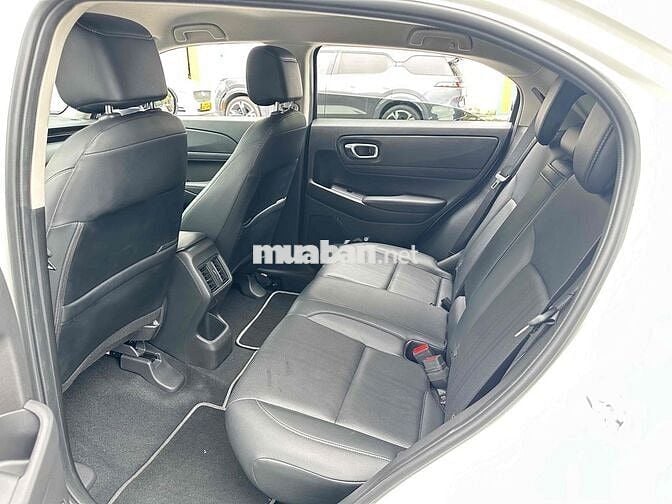 Bán xe Honda HR-V Sensing vừa mua 2 tháng