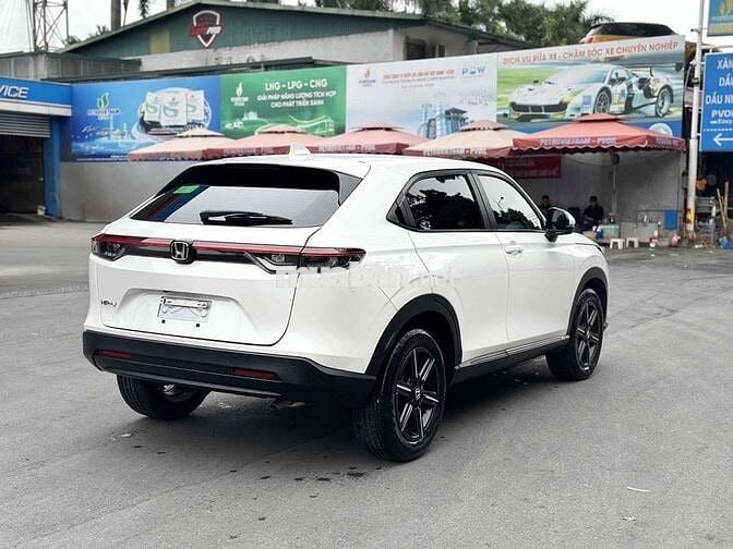 Bán xe Honda HR-V Sensing vừa mua 2 tháng