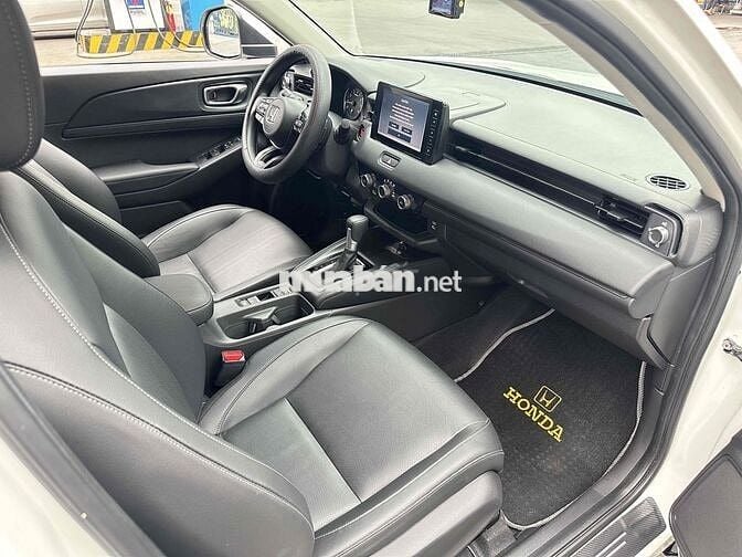 Bán xe Honda HR-V Sensing vừa mua 2 tháng