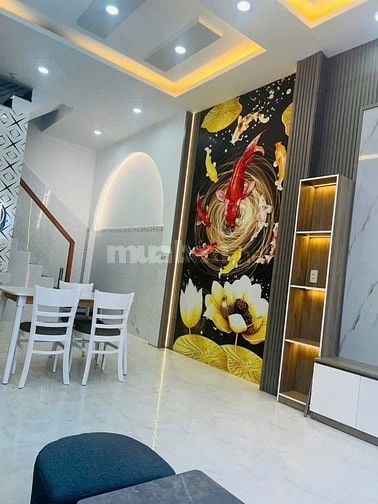 Nhà Mới Dọn Vào Ở Ngay HXH Lê Văn Quới 
