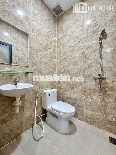 Chdv cho thuê full nội thất khu nhà ga T3 - Etown Tân Bình, giá tốt