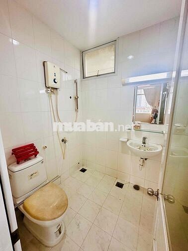 Chính Chủ Ban Gấp căn Hộ Hoa Sen 64m2 2PN 2WC