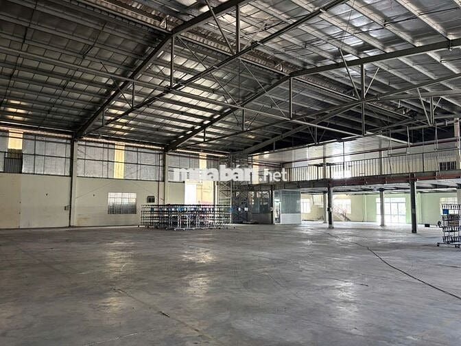 Bán gấp xưởng 4.000m2 trong khuôn viên 7.700m²2, KCN Hải Sơn, Tây Ninh