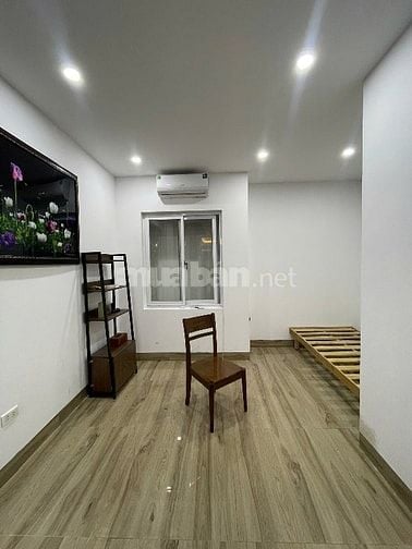 Chính chủ cho thuê nhà 7 Tầng,Thang Máy tại: Dương Khuê,Mai Dịch,CG
