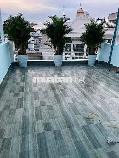 đường HT05, nằm sát đường Nguyễn Ảnh Thủ và chợ Hiệp Thành trư
