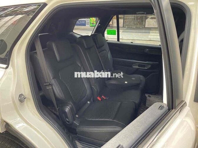Ford Everest 2024 Titanium+ 2.0 AT 4x4 - 12000 km