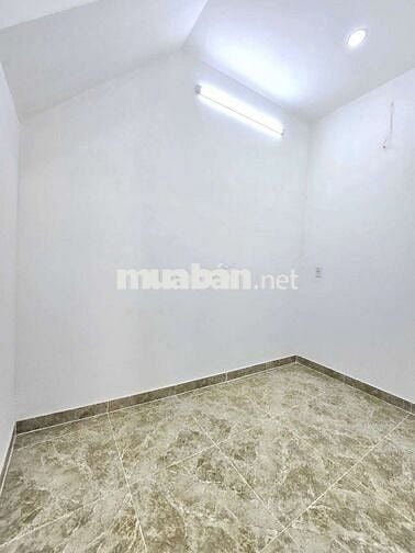 BÁN NHÀ MẶT TIỀN HẼM THÔNG - 5M ❌ 8M - Giáp Quận 7