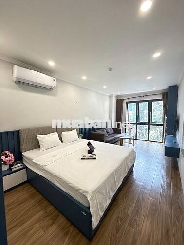 Studio 40m² ngõ 140 Giảng Võ Ba Đình, ô tô đỗ cửa, full nội thất