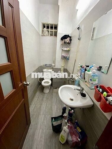 BÁN NHÀ 3 TẦNG, HẺM XE HƠI ĐỖ CỬA, DT (4X12)M2, GIÁ 4,75 TỶ CÒN TL