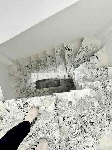 BÁN NHÀ XUÂN LA – 30.5M² – 5 TẦNG – MT 3.5M – GIÁ 8.55 TỶ – TÂY HỒ