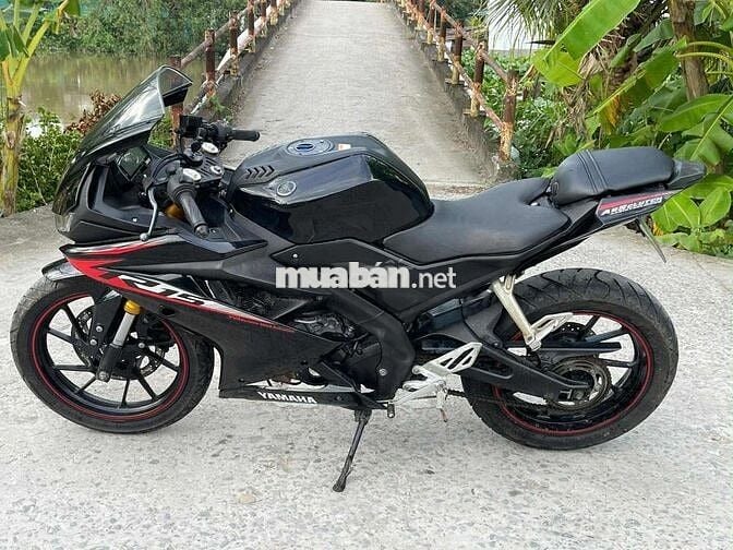 Ra đi em R15v3 do mỏi lưng lười chạy xe sport