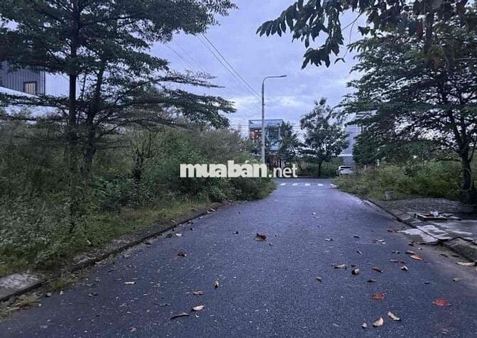 Cần bán gấp đất đường 5,5m TDC Hoà Liên 2 , phường Liên Chiểu , TP DN