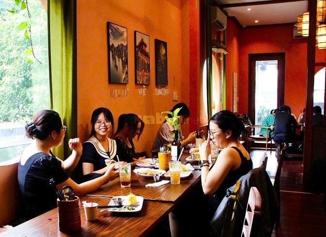 SIÊU PHẨM QUÁN ĂN NẰM NGAY MT TRẦN QUỐC THẢO Q.3