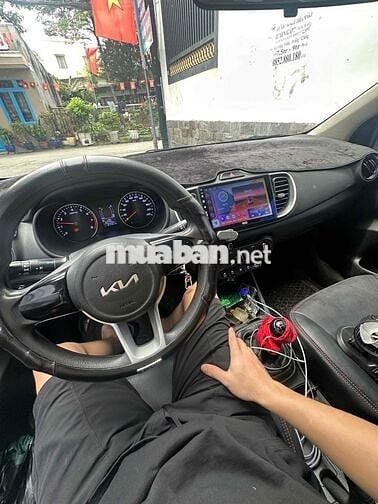 Kia Soluto 2022 1.4 MT - 97000 km