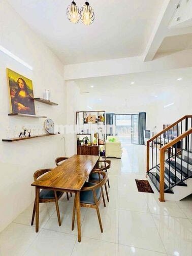 Nhà Tây sông Hậu-2pn-3tolet full nội thất