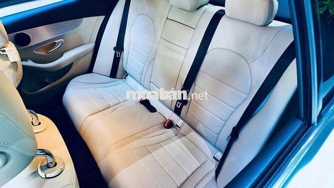 Mercedes Benz C Class 2020 C180