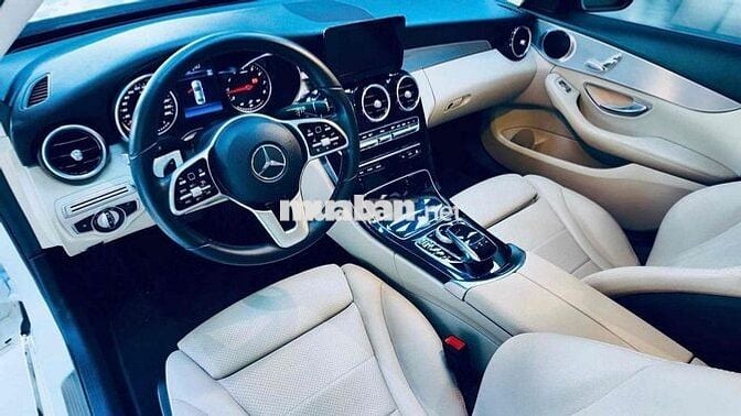 Mercedes Benz C Class 2020 C180