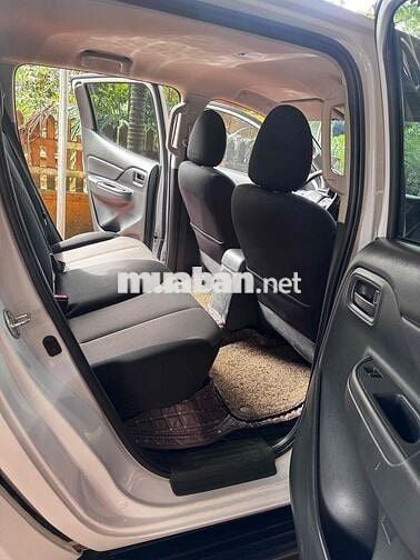 Mitsubishi Triton 2023 4x2 AT - 290000 km