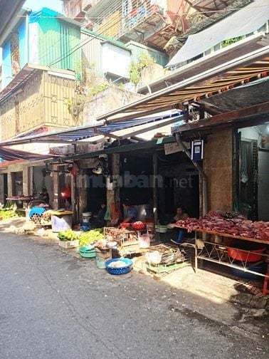 Bán Nhà Kinh Doanh, Mặt Phố Quỳnh Mai 98m, tầng 1, mt 4.4m, 10.5 tỷ