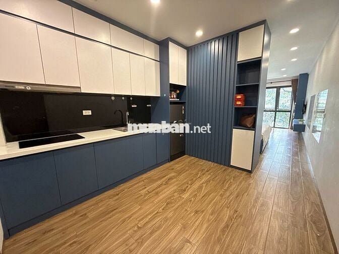 Studio 40m² ngõ 140 Giảng Võ Ba Đình, ô tô đỗ cửa, full nội thất