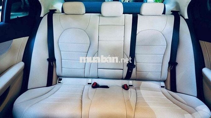 Mercedes Benz C Class 2020 C180