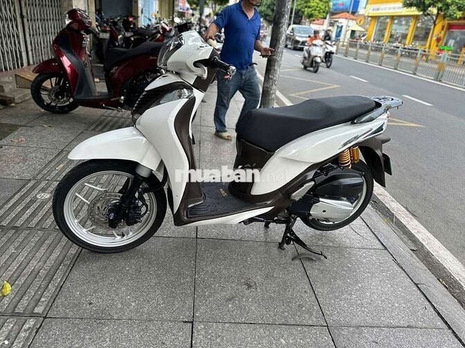 Honda SH mode 2015 mới 90% Bstp chính chủ