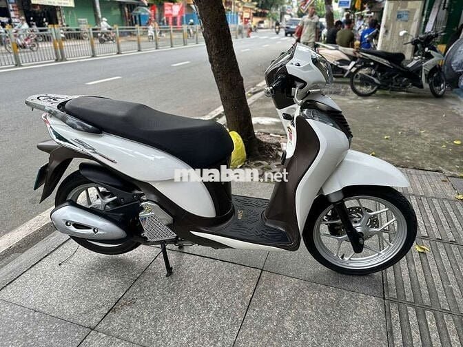 Honda SH mode 2015 mới 90% Bstp chính chủ