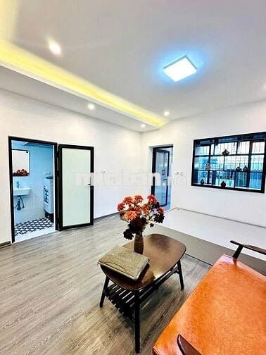 Căn hộ tập thể Phương Mai, tầng 3, full nội thất ở ngay 45m2 2.9 tỷ
