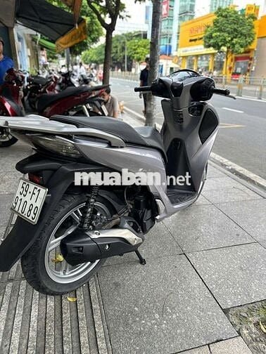 Honda SH 125 2018 mới 90% Bstp chính chủ