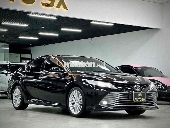 🧨 Toyota Camry 2.5Q 2020 siêu lướt 19.000km 🧨